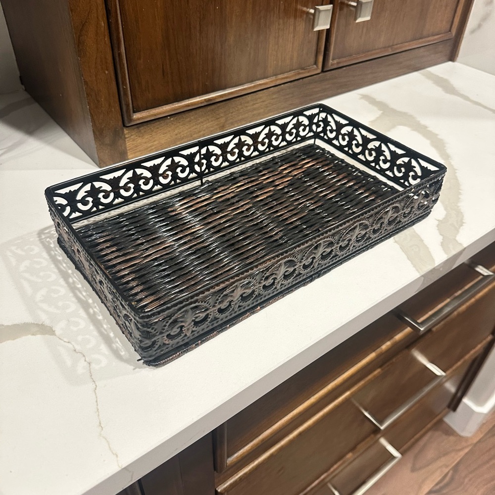 Elegant Black Metal Bathroom Tray